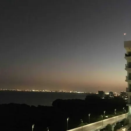 Apartamento Lindo Apto En Cartagena! Sale Directo A La Playa